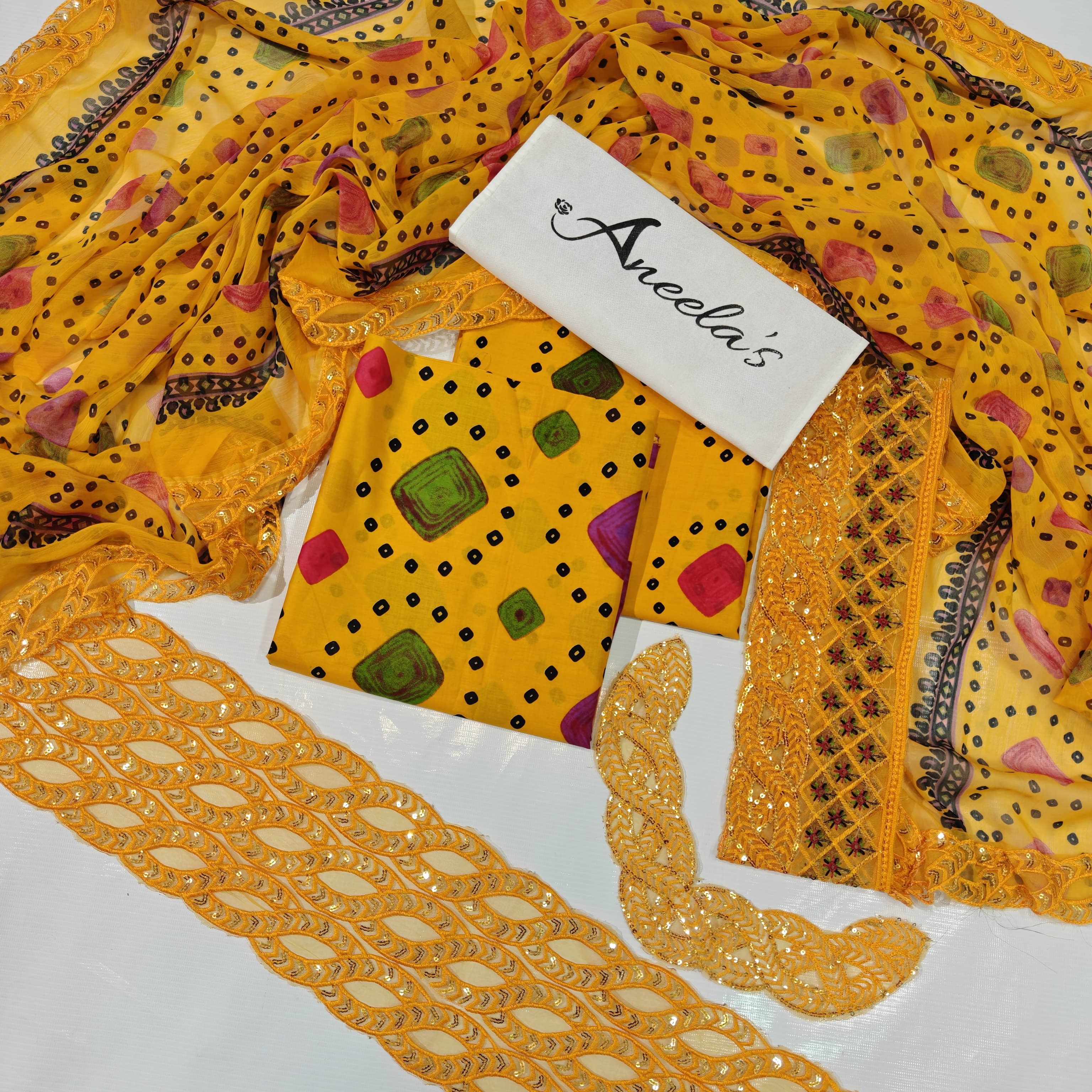 Aneela's Printed Embroidered Lawn 3PC Unstitched Memon Clothes
